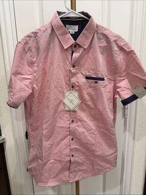 Craft+Flow Men’s Pink Short Sleeve Button-Down with Navy Trim
